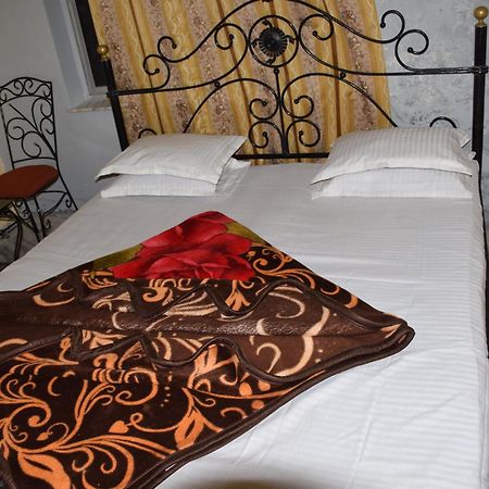 Hotel Deep Valley Monte Abu Exterior foto