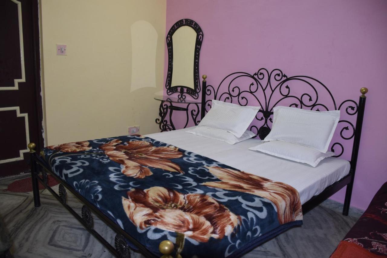 Hotel Deep Valley Monte Abu Exterior foto