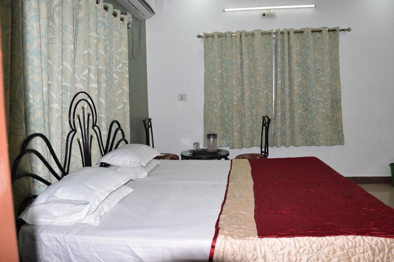 Hotel Deep Valley Monte Abu Exterior foto