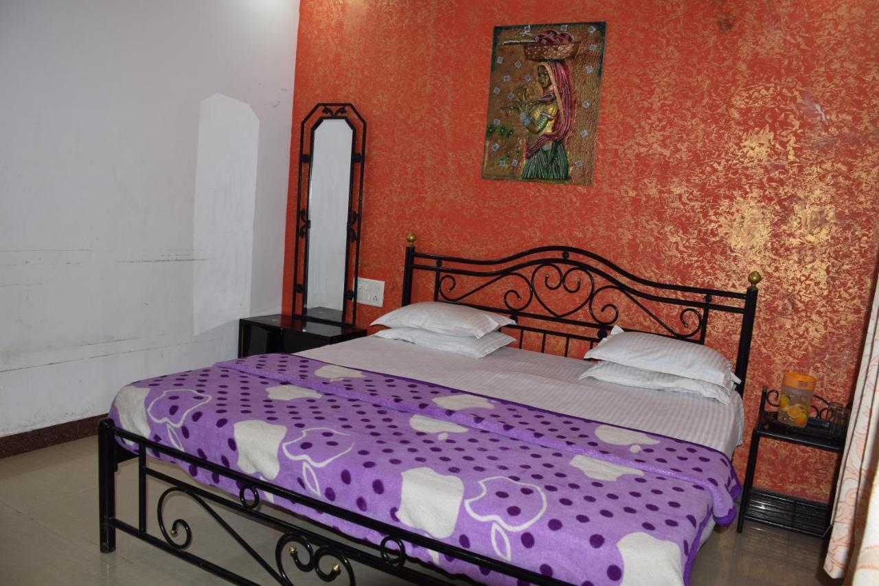 Hotel Deep Valley Monte Abu Exterior foto